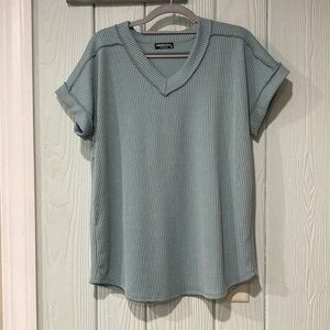 Women’s v neck tee